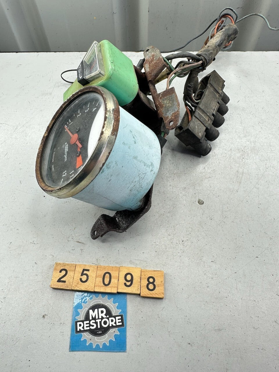 Honda CX500 Tachometer, Fuel Gauge & Mount Bracket