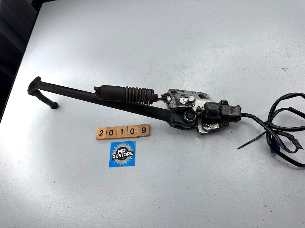 Yamaha FZR250 R 3LN 1990-94 Side Stand & Bracket 3LN-21458-51  2KT-27311