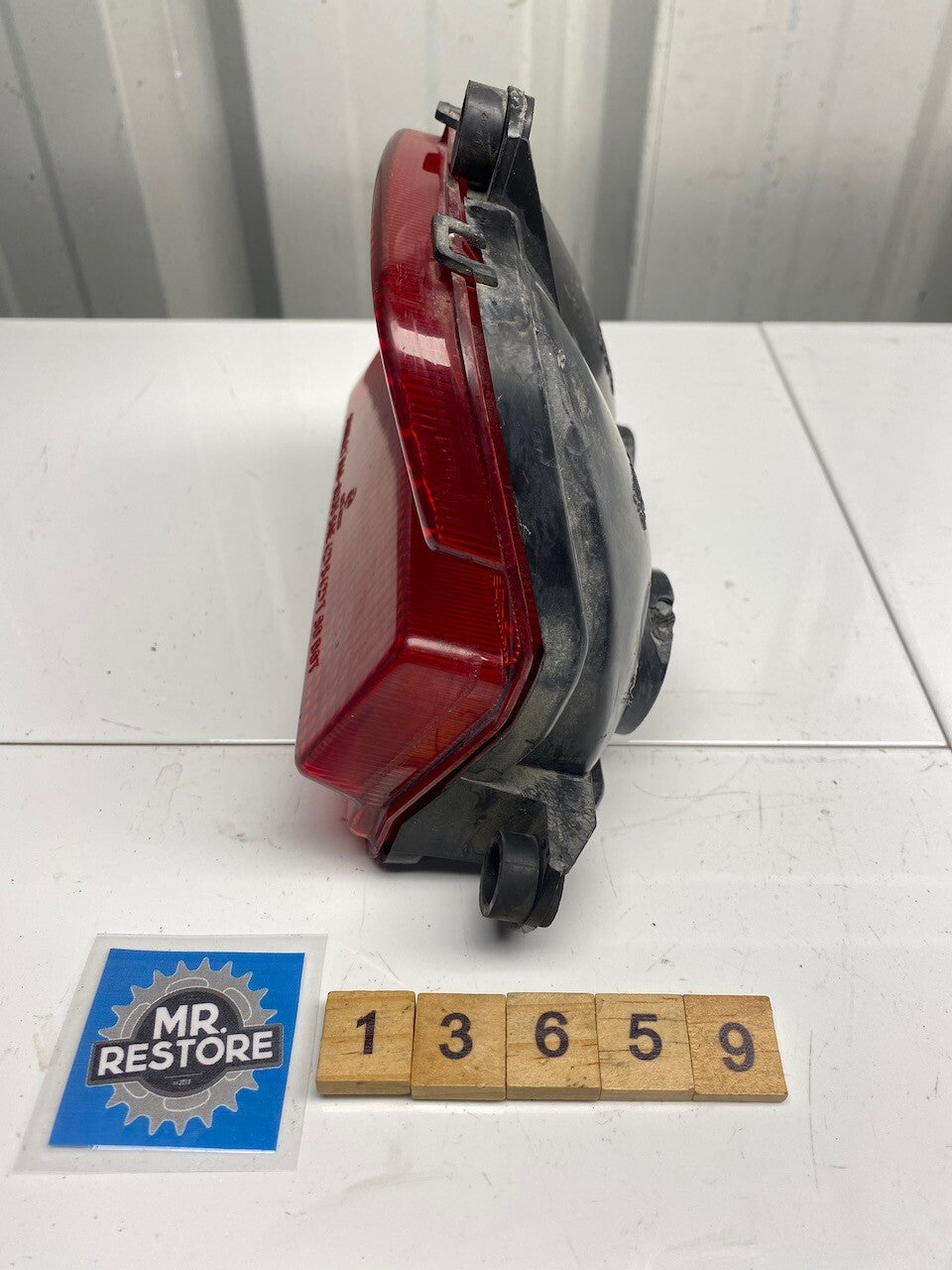 Honda CBR900RR Fireblade 1992-1997 Rear Taillight  33706-MW0-601