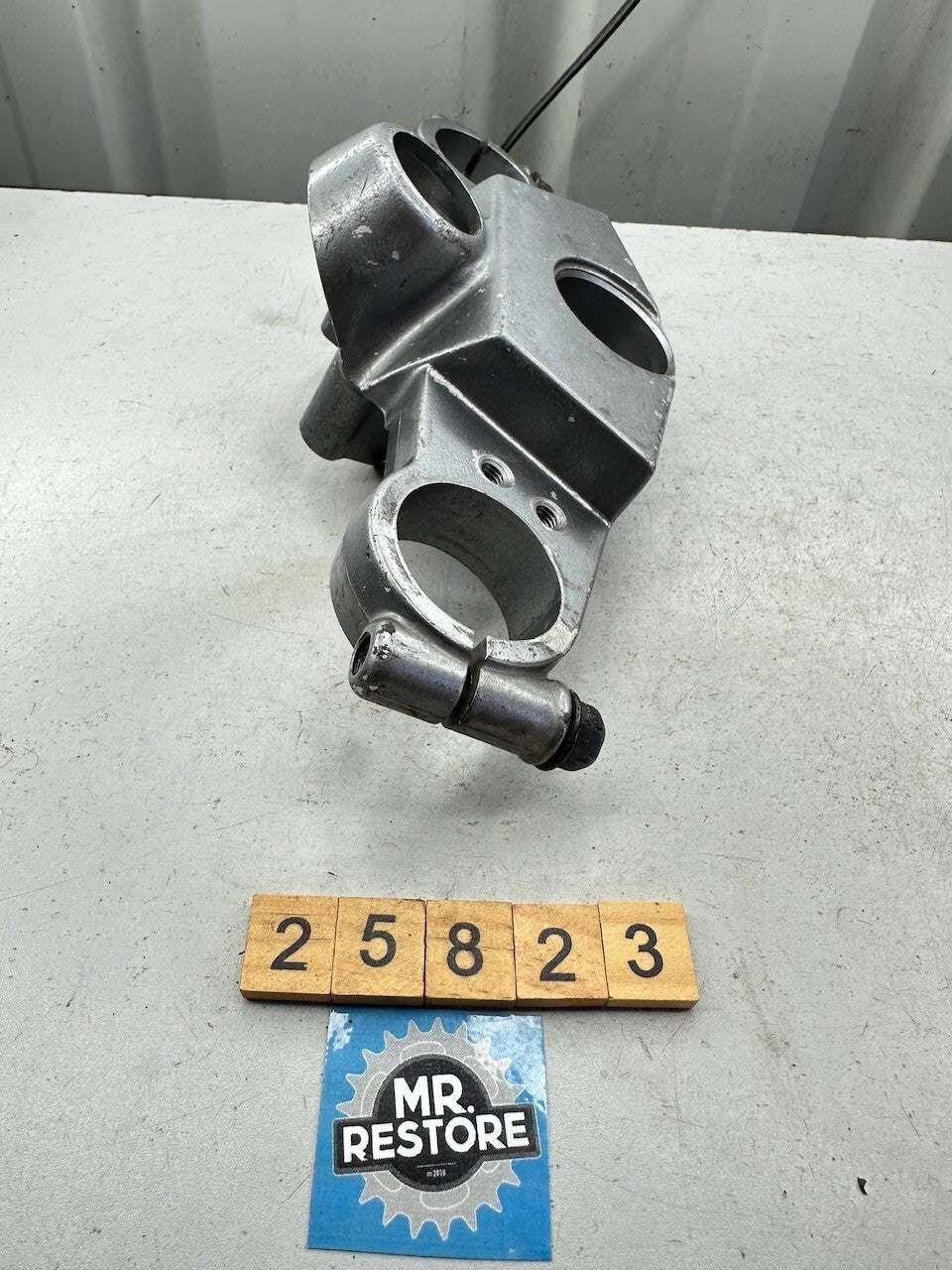 Kawasaki ZX1100 ZZR1100 '90-92' Upper Triple Tree Steering Stem Fork Clamp