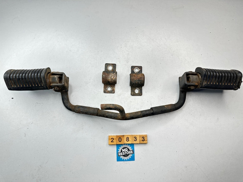 Kawasaki Z250 KZ250 Riders Foot Rest Pegs, Bar & Brackets 34003-1058
