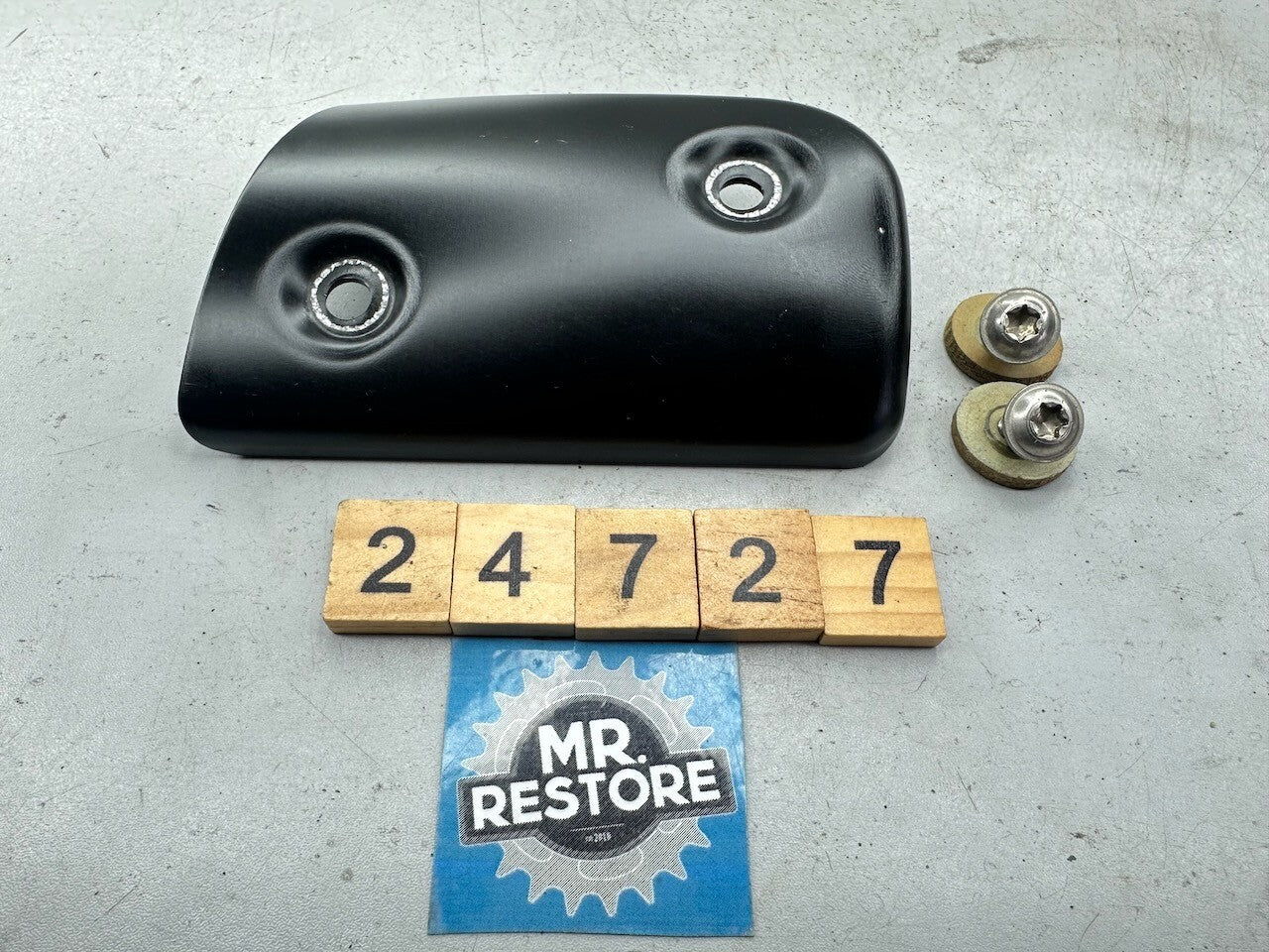 BMW G650GS 2010-16  Middle Left Exhaust Muffler Cover Guard & Screws 18127728046
