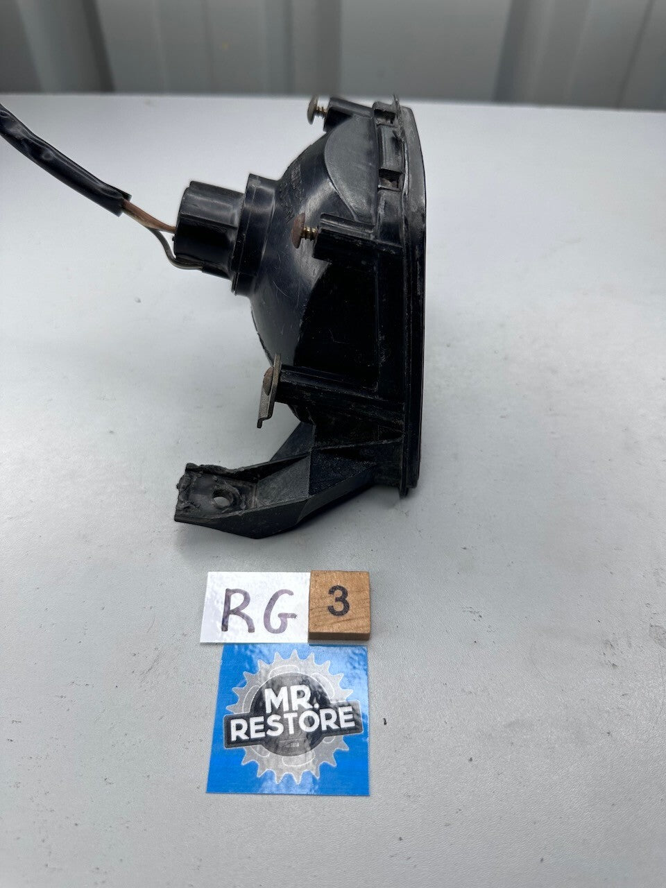 Suzuki RG500 RG400 OEM Taillight & Bulb Holder 35710-20A00