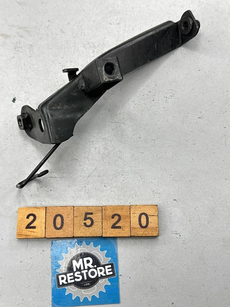 Honda CBR250R MC19 L/H Upper Cowl Stay 64530-KY1