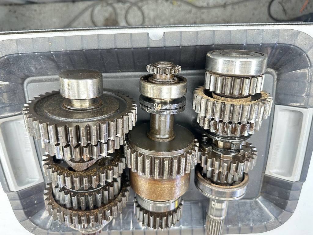 Honda CB900 F Boldor Primary Drive, 2 Mainshafts & Gears