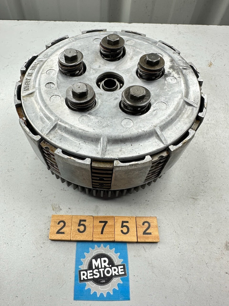 Kawasaki Z250 A - Full Clutch