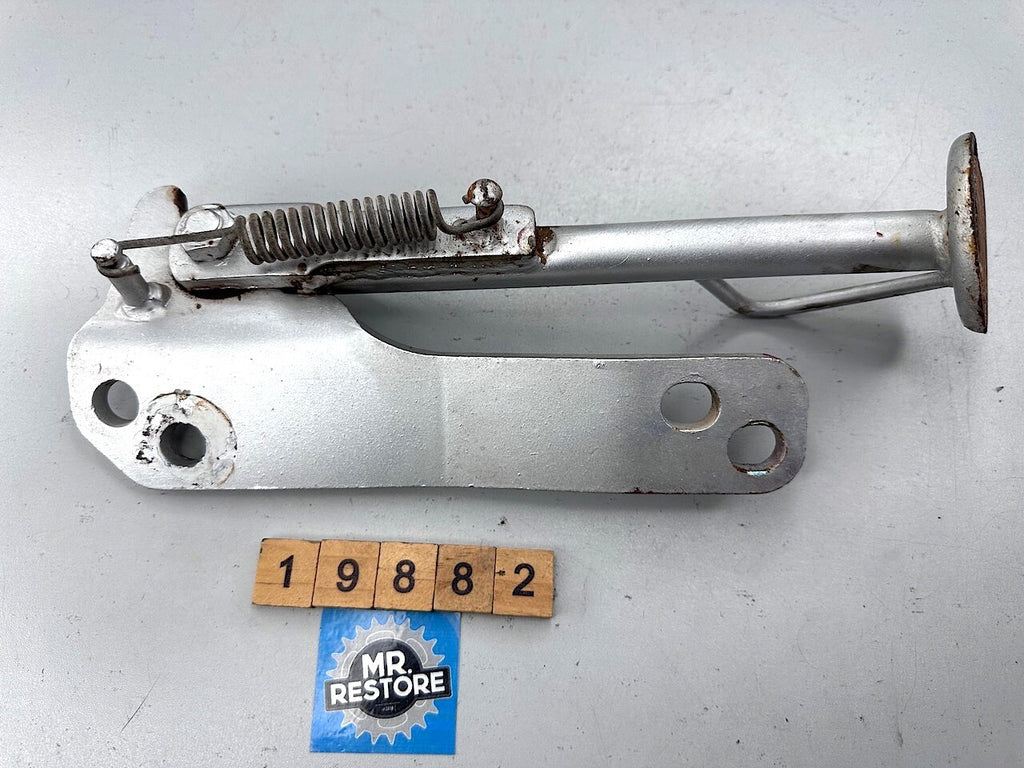 Yamaha V90 T 1982 Complete Side Stand Assy.
