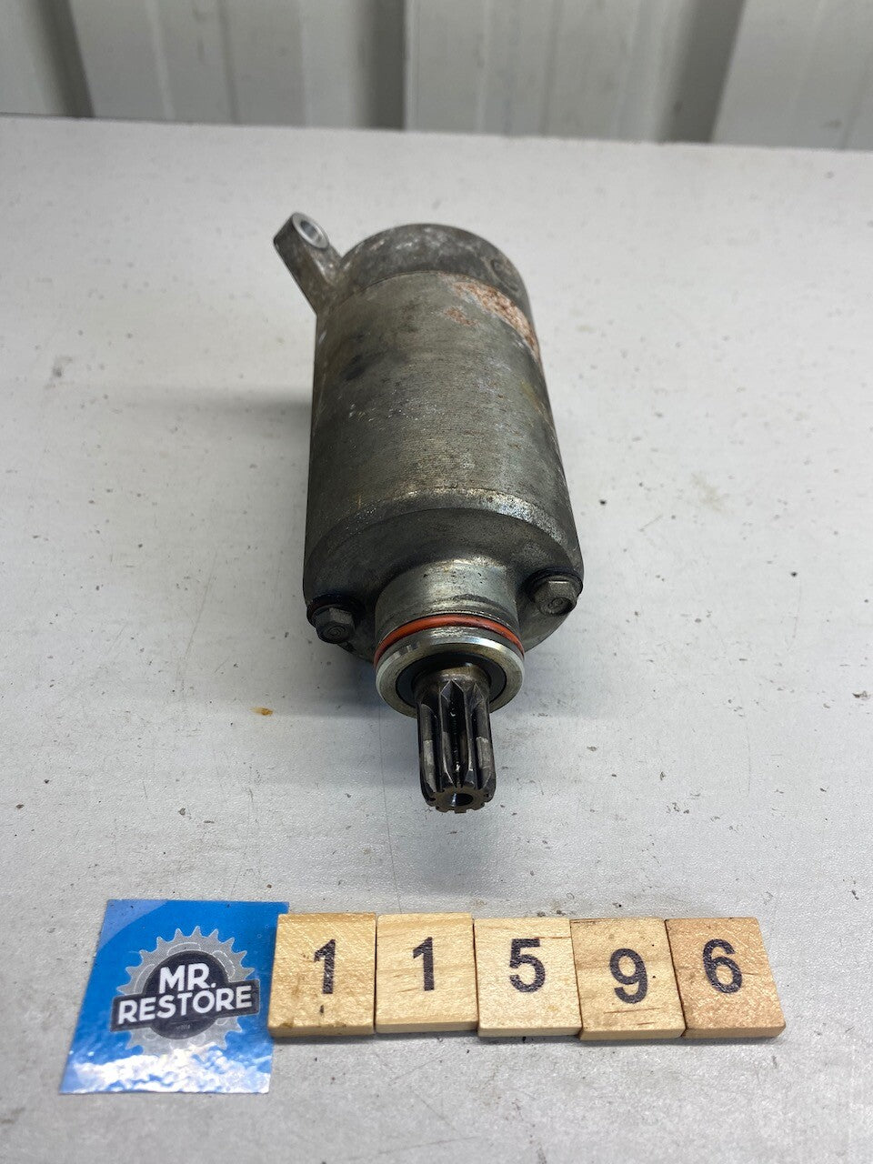 Yamaha FZR250 3HX1 3LN1 3 5 6 7 - Starter Motor 2KR-81800-61