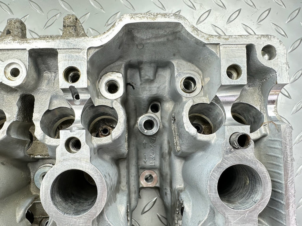 Honda CBR250R MC19 KY1 Cylinder Head