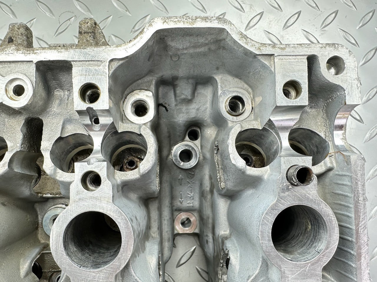 Honda CBR250R MC19 KY1 Cylinder Head
