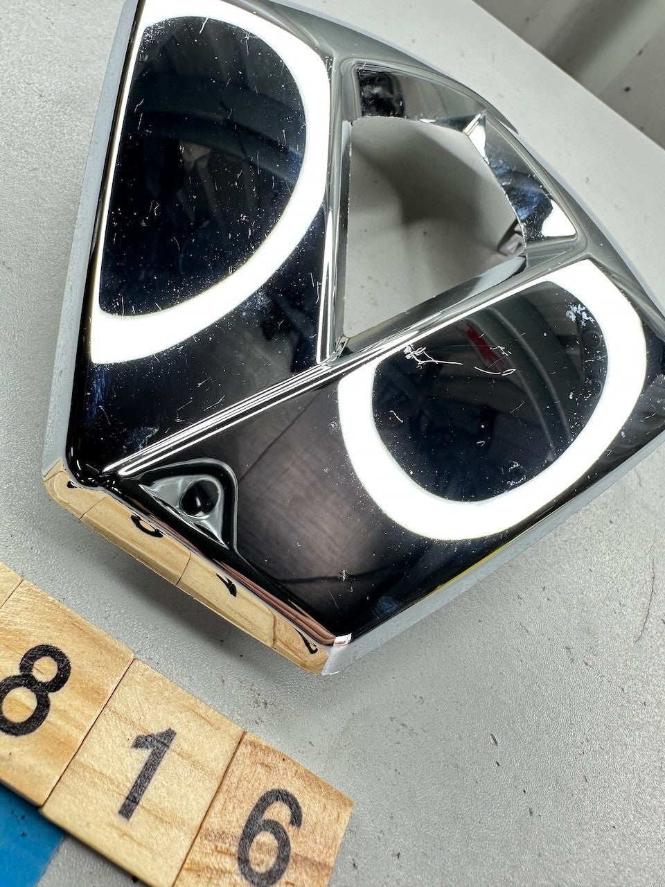 Ranault Clio Mk4 Captur OEM Front Bonnet Hood Badge 628900961R (180x145mm)