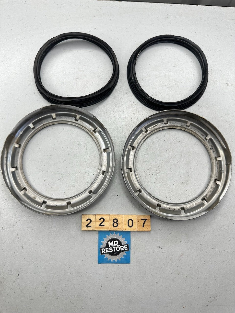 BMW R1200GS R1200RT R1250R R1200R S1000XR K1200S Fuel Screw Cap (Pair)
