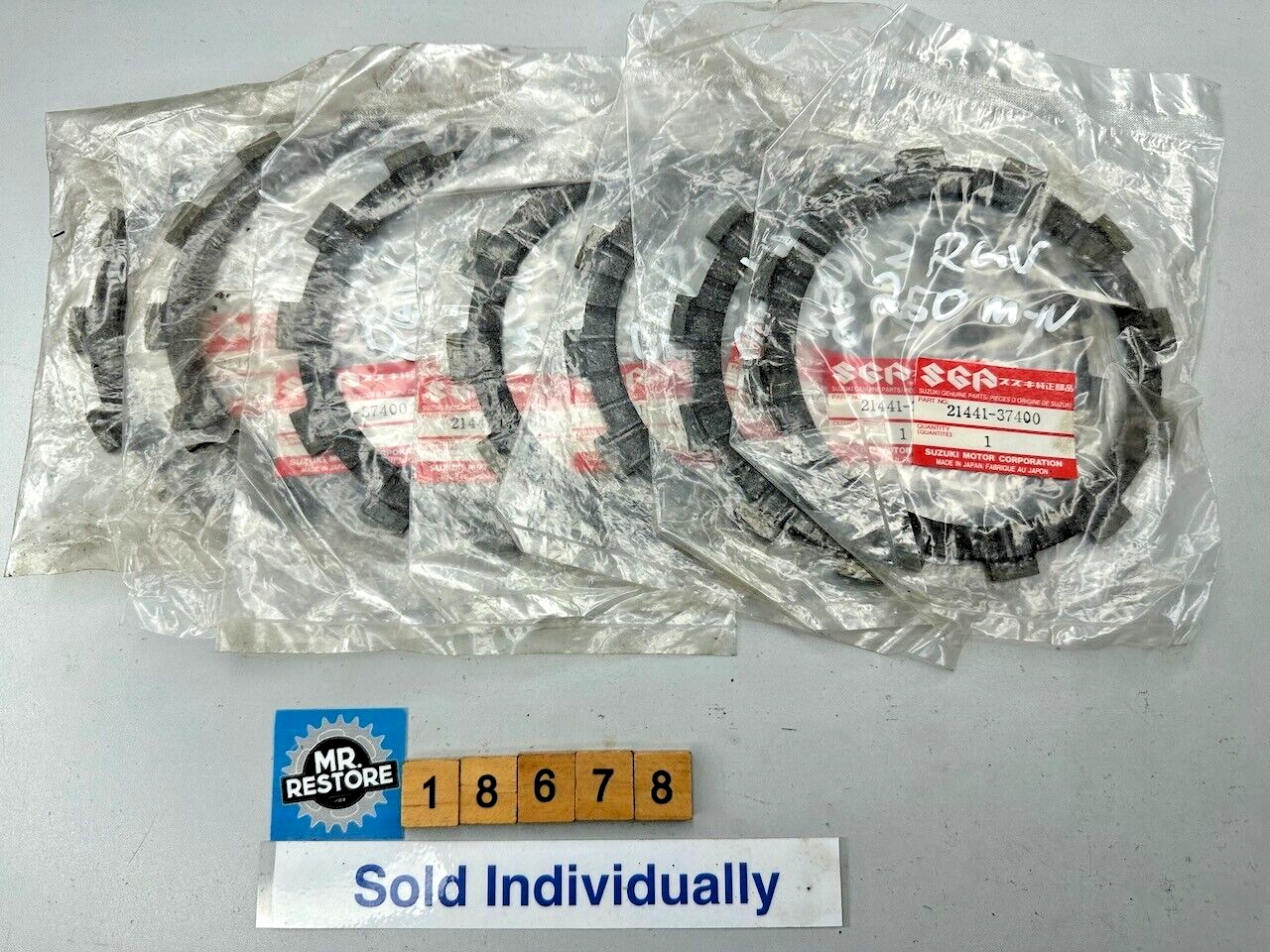 Suzuki Motorcycle Many Models Fibre Clutch Plates NOS 21441-37400