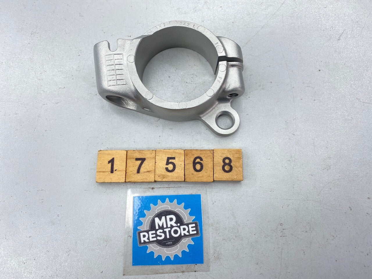 Kawasaki ZXR250C ZX250 1991-99 L/H OEM Handle Bar Clamp - Vapour Blasted