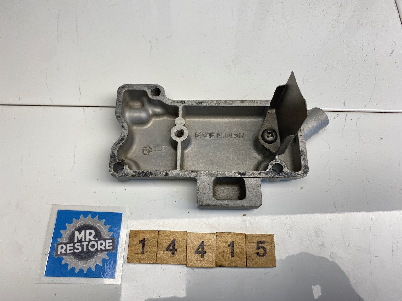 Kawasaki GPZ900 ZX ZG ZL 1000 EL250 Breather Body 14070-1061