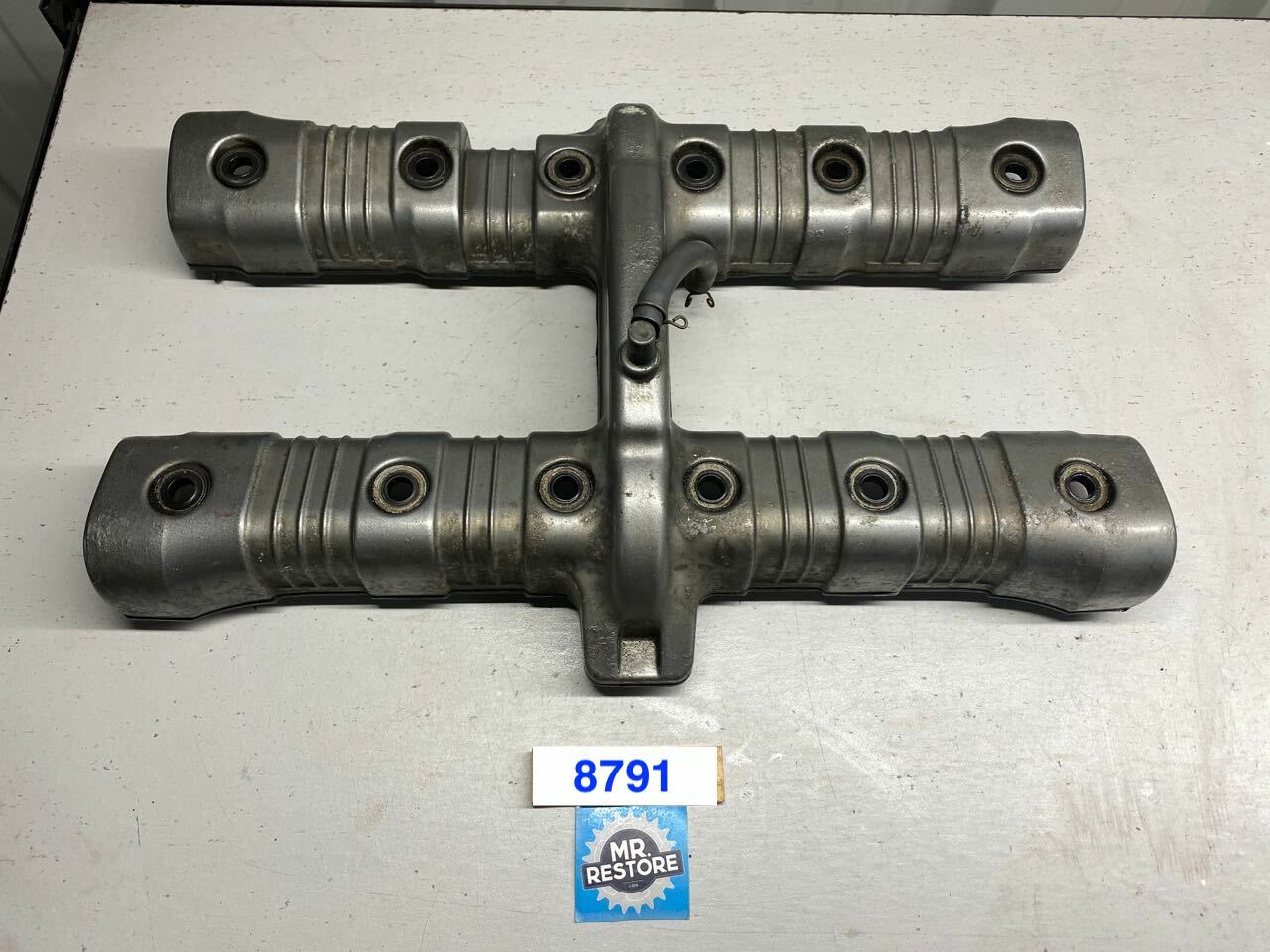 Yamaha XJ900S Diversion Cylinder Head Rocker Cover & Gasket 4KM-11190