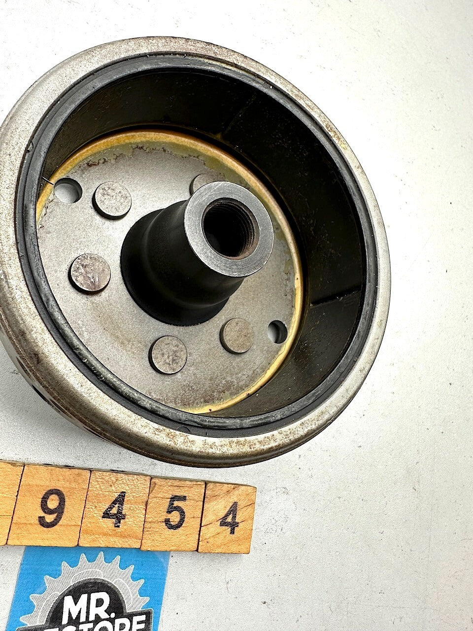 Kawasaki KZ760 Z750 KZ560 Z650 Flywheel Rotor 21050-1015  037000-1530