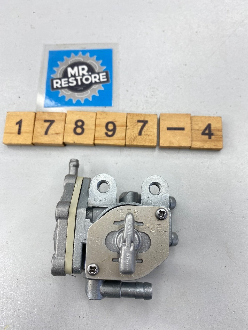 Yamaha XV250 Virago SRX500 400 OEM Fuel Tap Petcock  2UJ-24500