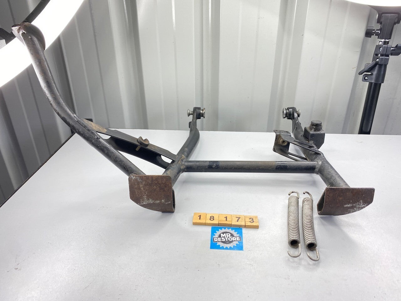 BMW R1200GS 2010 Centre Stand, Springs & Fixings