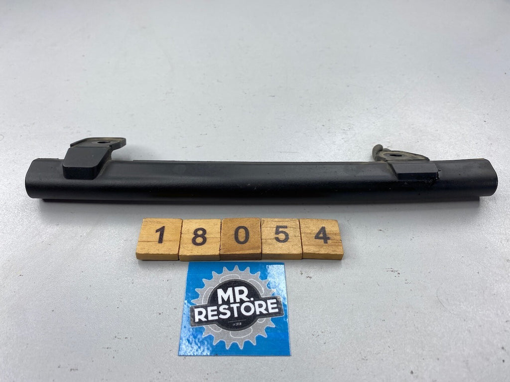 BMW R1200GS/ADV R1200R R1200S R1200RT R900RT Rear Brake Hose Cover