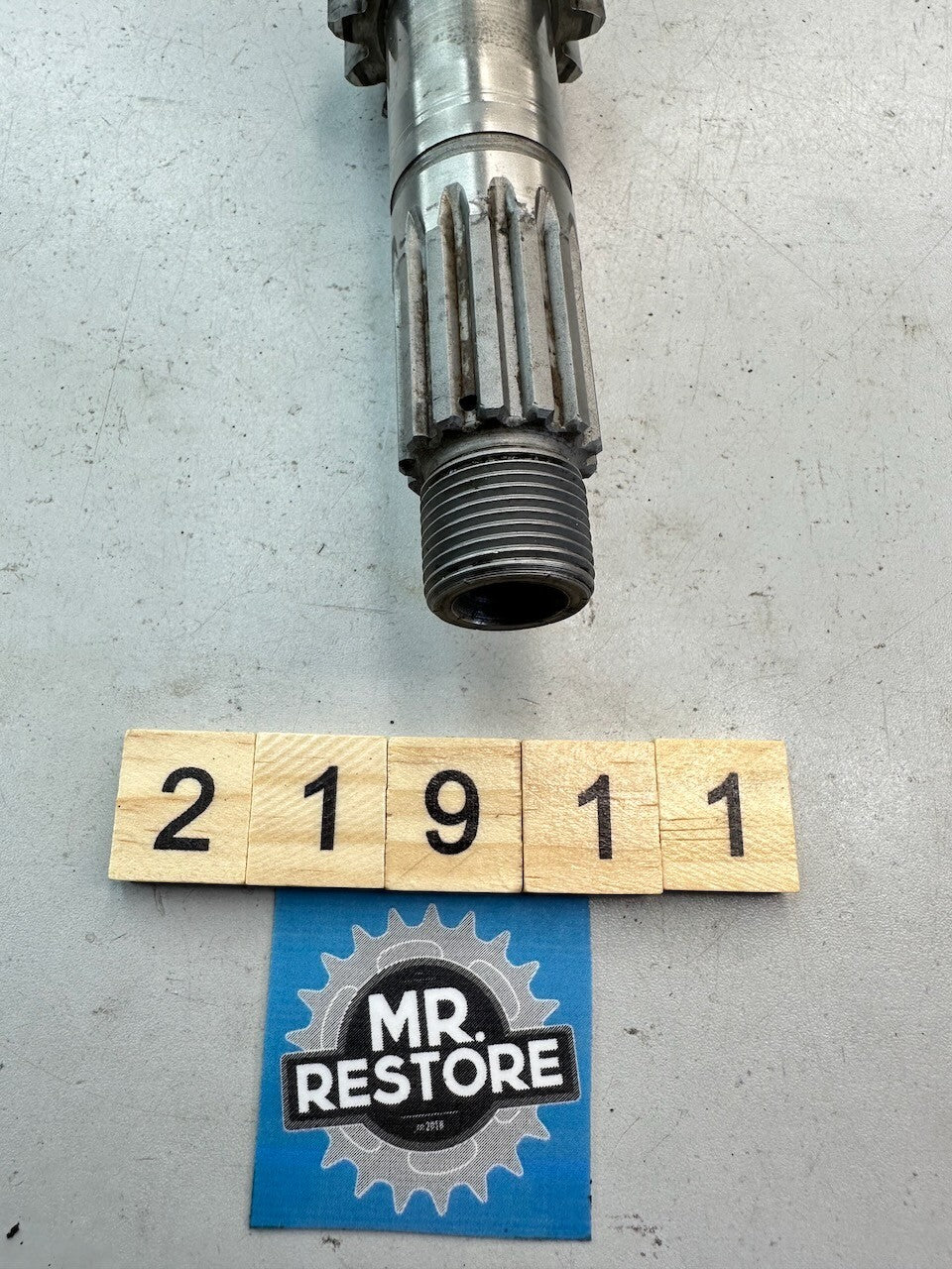 Kawasaki GPZ1100 Z1100 KZ1100 Z1000 KZ1000 Transmission Input Shaft 13127-1034