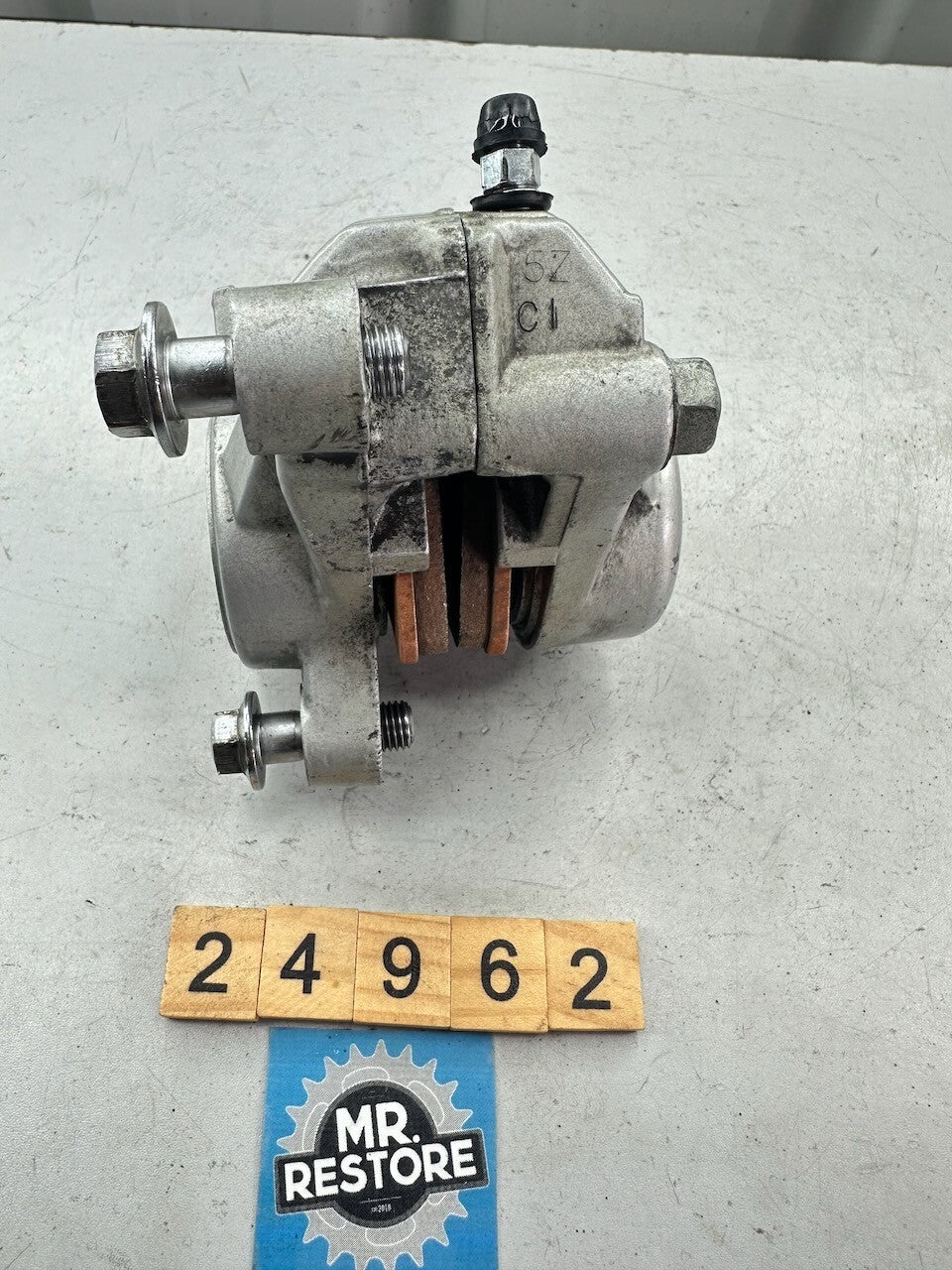 Yamaha V-Max 1200 VMX12 '85-92' Front Right Brake Caliper (new seals)