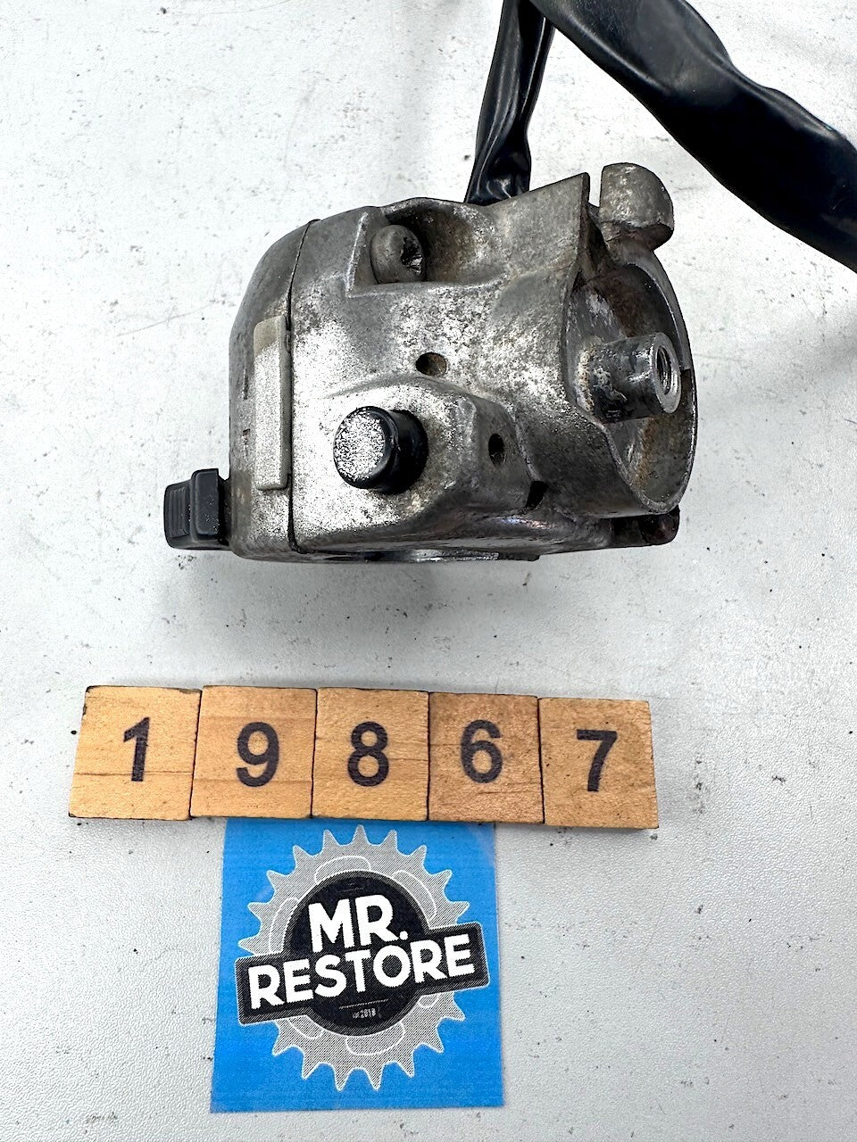 Yamaha V90 T 1982 L/H Handlebar Switch