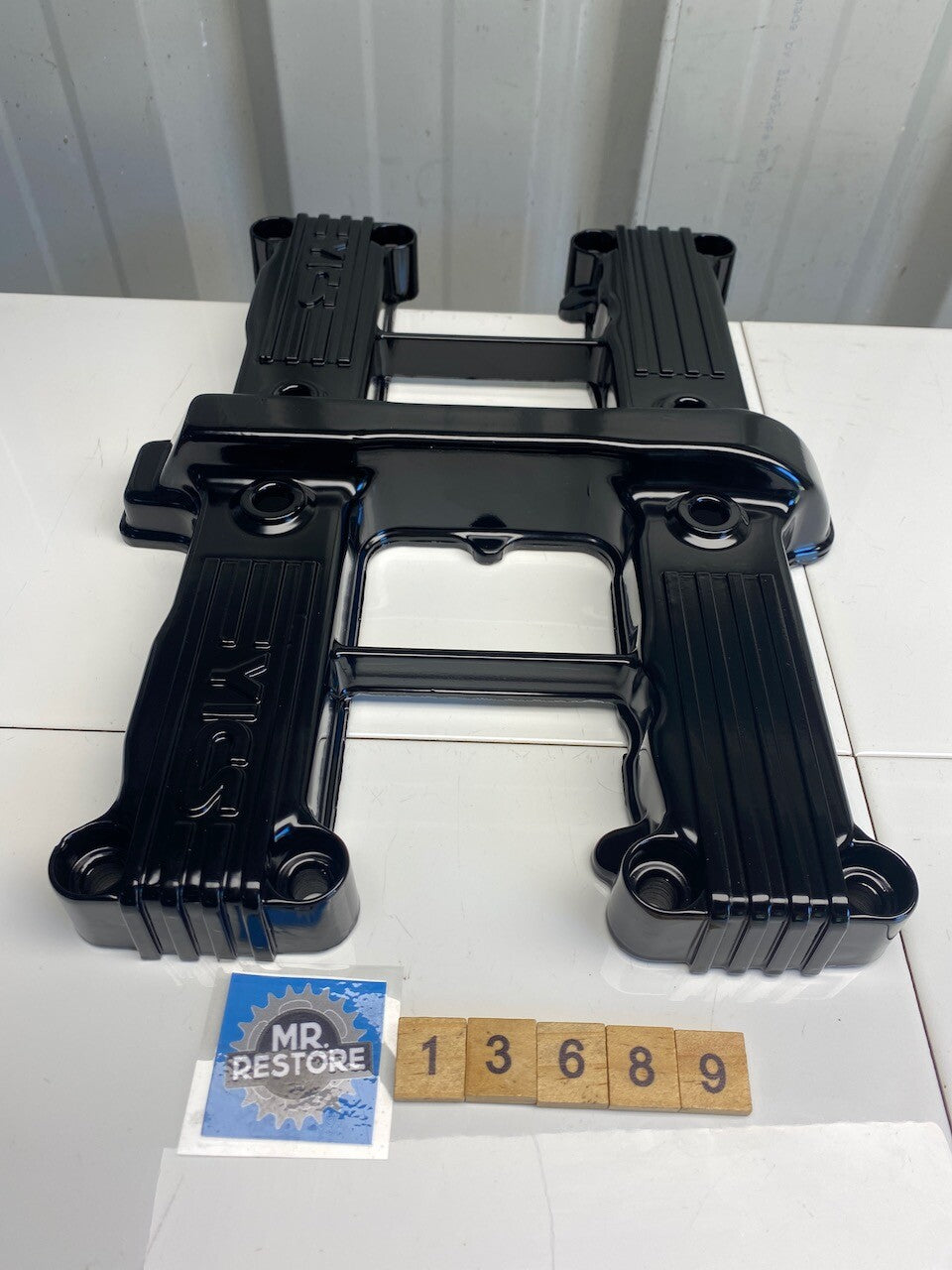 Yamaha XJ650 Maxim YICS 4H7 Rocker Cylinder Head Cover - Reconditioned