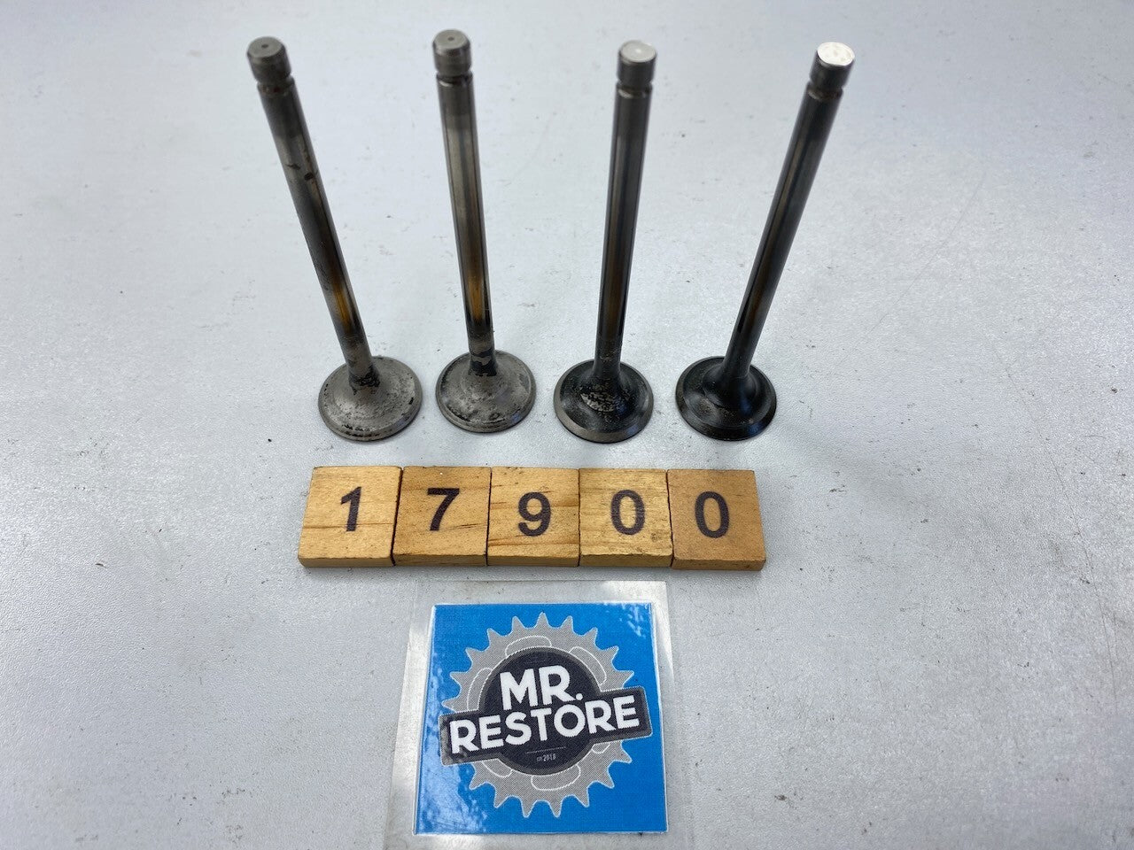 Honda CB1000 CB900 VF750 OEM Intake Valves Set of 4 - 14711-MB0