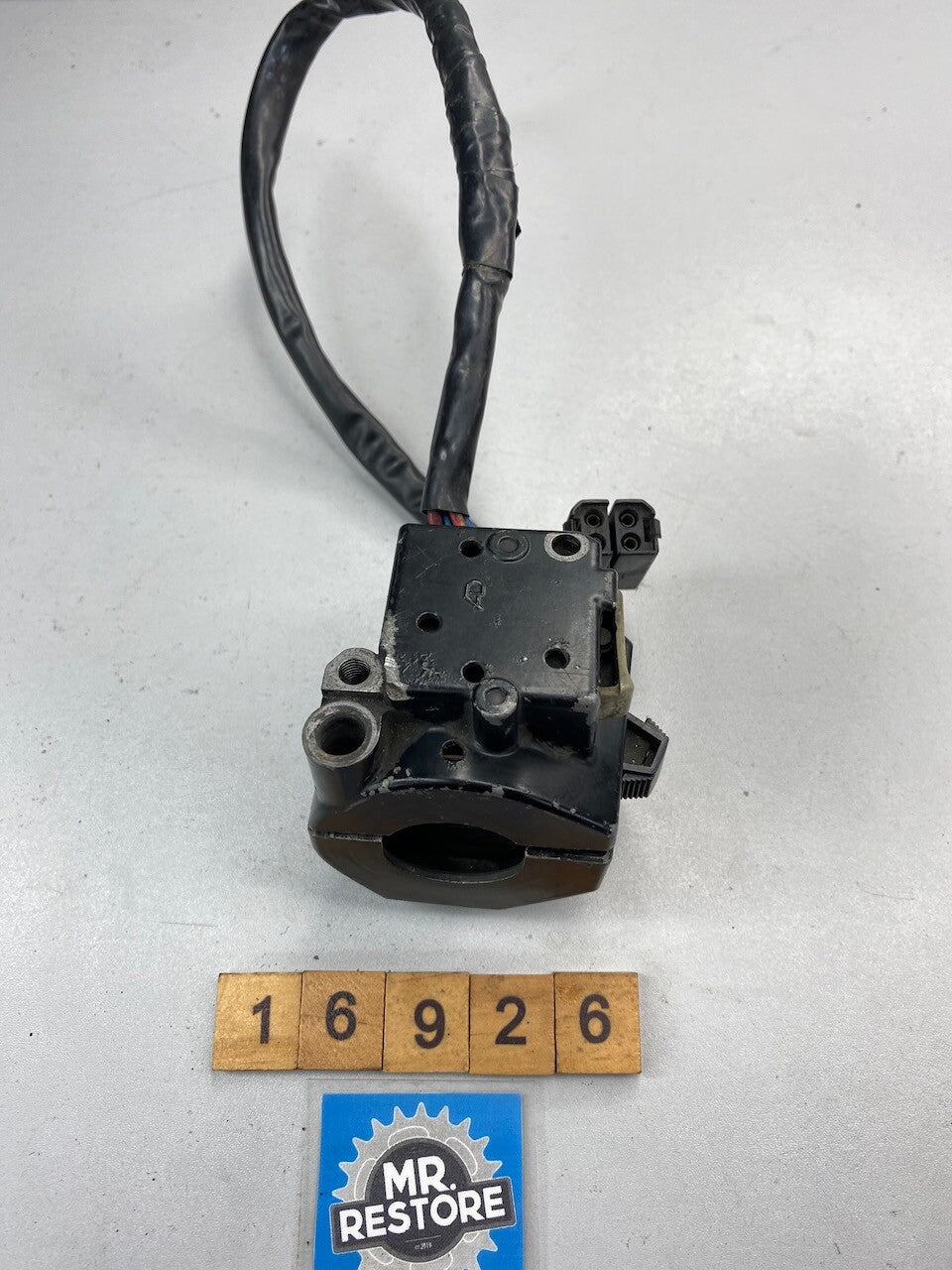 Yamaha XJ900 R/H Handlebar Switch 