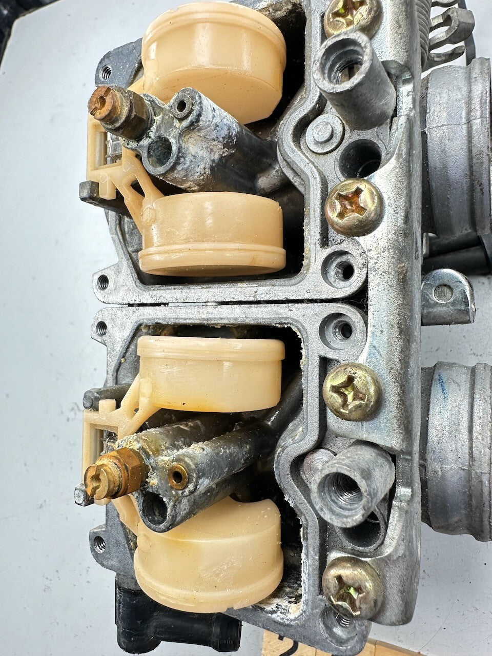 Kawasaki ZZR250 ZX250 EX250 GPX250 '90-99' Carburettor Bodies (Spares/repair)