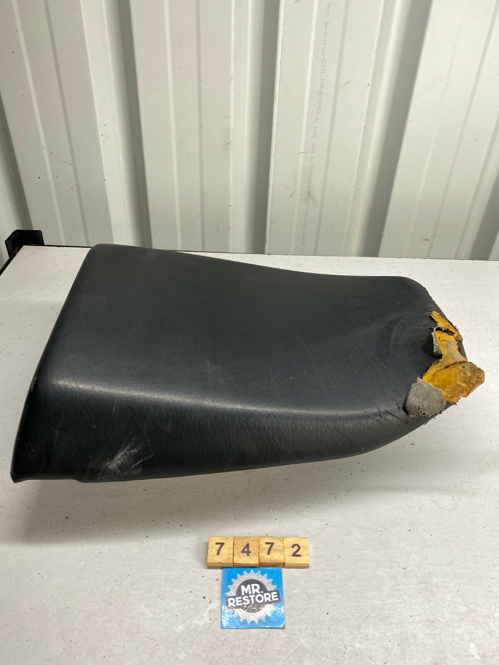 Yamaha YZF750 4FM Pillion Passenger Seat 4FM-24750