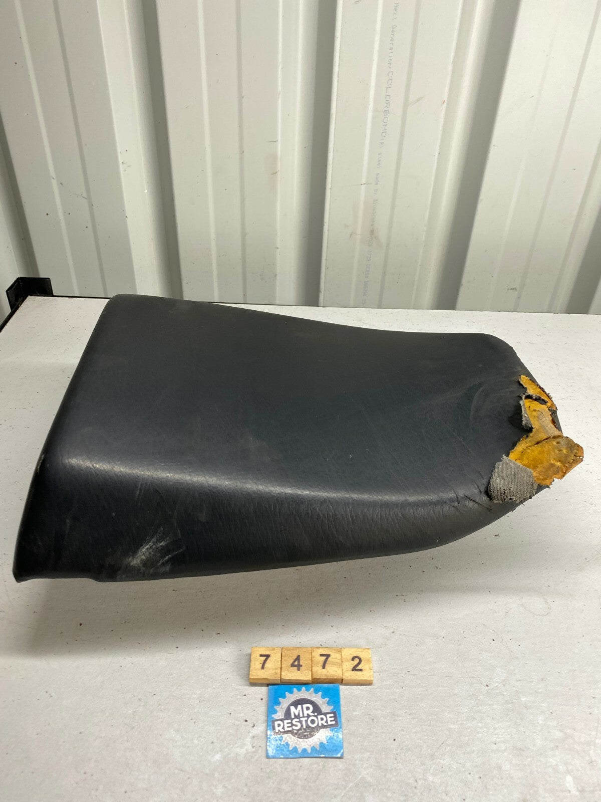 Yamaha YZF750 4FM Pillion Passenger Seat 4FM-24750