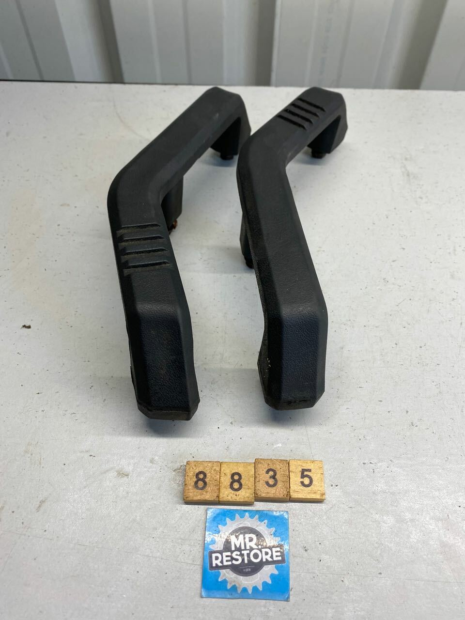 Yamaha XJ650 Turbo Seat Grips (pair) 16G-2474A 16G-24773