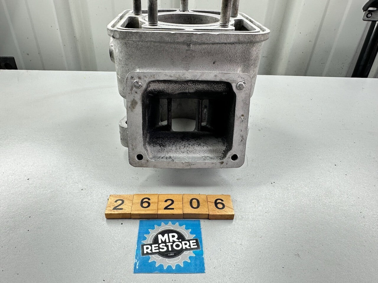 Yamaha YZ125 H 1981 Cylinder 4V2 4V2-11311-00 @ 56.7mm (re-bore required)