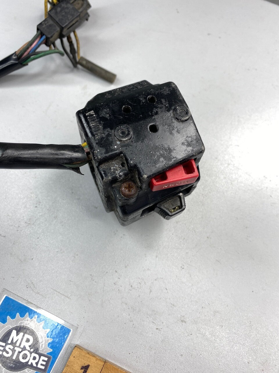 Yamaha TZR250 OEM L/H Handlebar Switch 