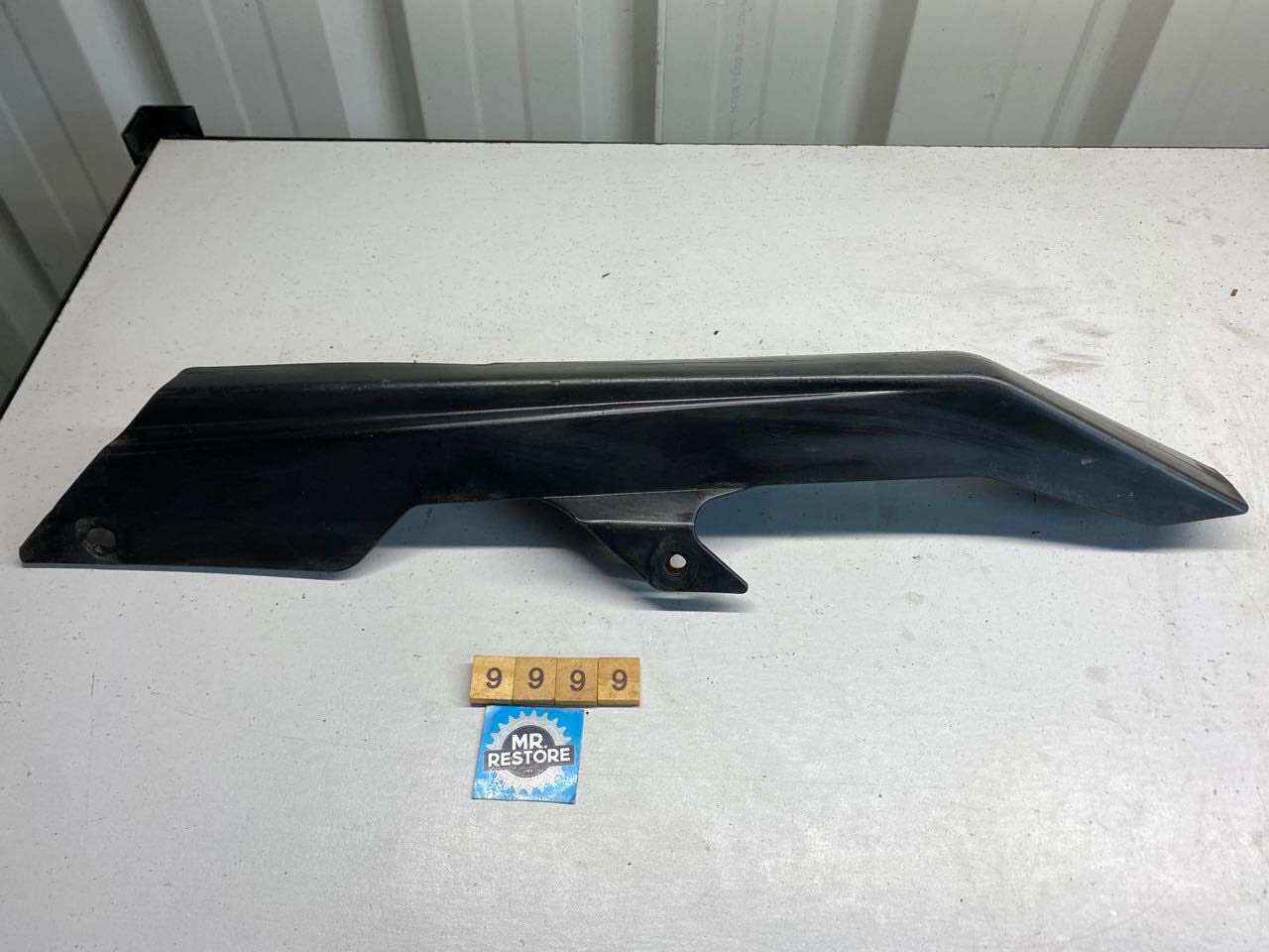 Suzuki RF600 RF900 GSF250 400 600 Chain Guard 61310-45D12 OEM