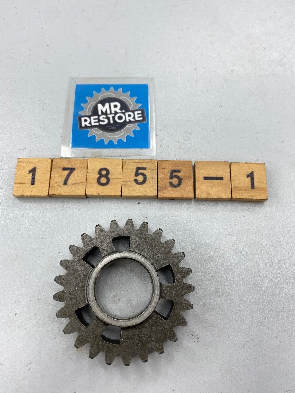 Yamaha SR500 SR400 XT500 TT500 Transmission 3rd Wheel Gear 583-17231-01