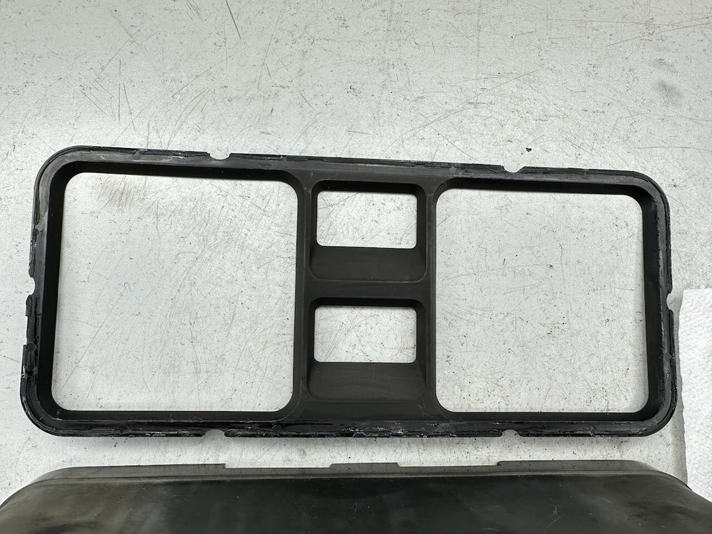 Kawasaki Z1300 KZ1300 '79-82' ZG1300 Upper Meter Cover Case 25023-1010