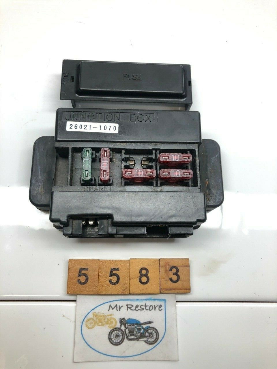 Kawasaki GPZ1100 750 600 KLE500 ZX10 & many more - Fuse Junction Box 26021-1070