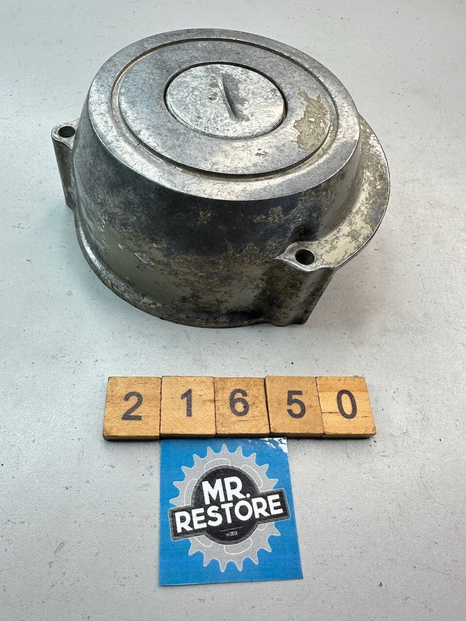 Yamaha XS400 XS250 Generator Cover 12R-15415-01