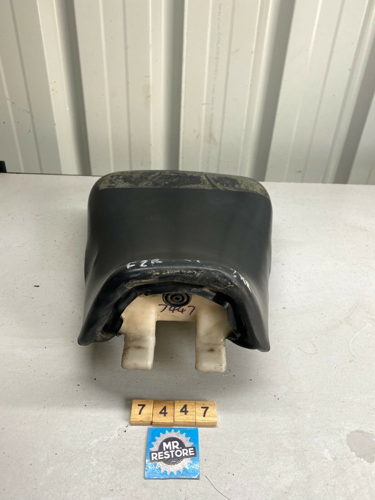 Yamaha FZR250 2KR 3HX Riders Pilot Seat 2KR-24710 - 3HX-24710