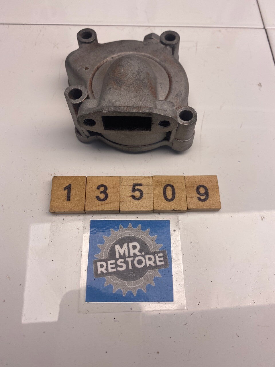Suzuki RM125 Early 80's Water Pump Cover