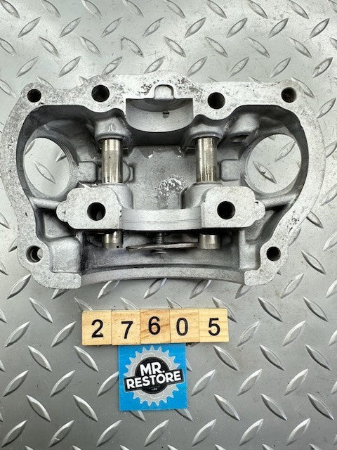 Honda XL200 XL185 XR185 Cylinder Head Cover 12000-427-305