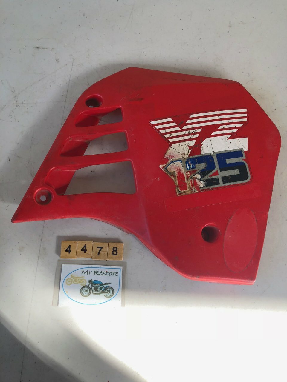 Yamaha YZ125 Shroud Cover