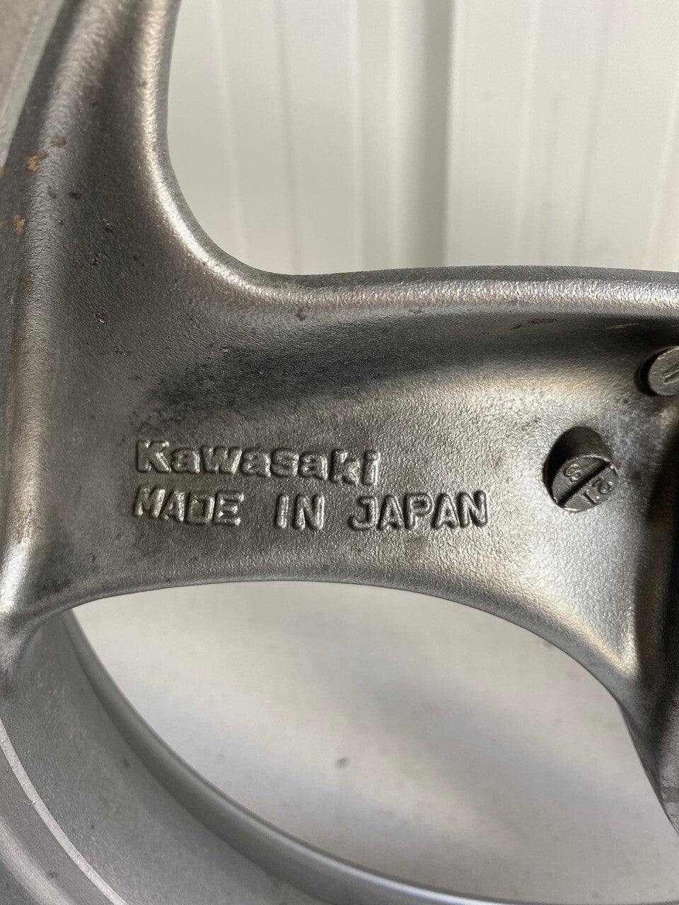 Kawasaki ZR250 Balius Front Wheel Rim 17 x 3.00 41073-1567-DH