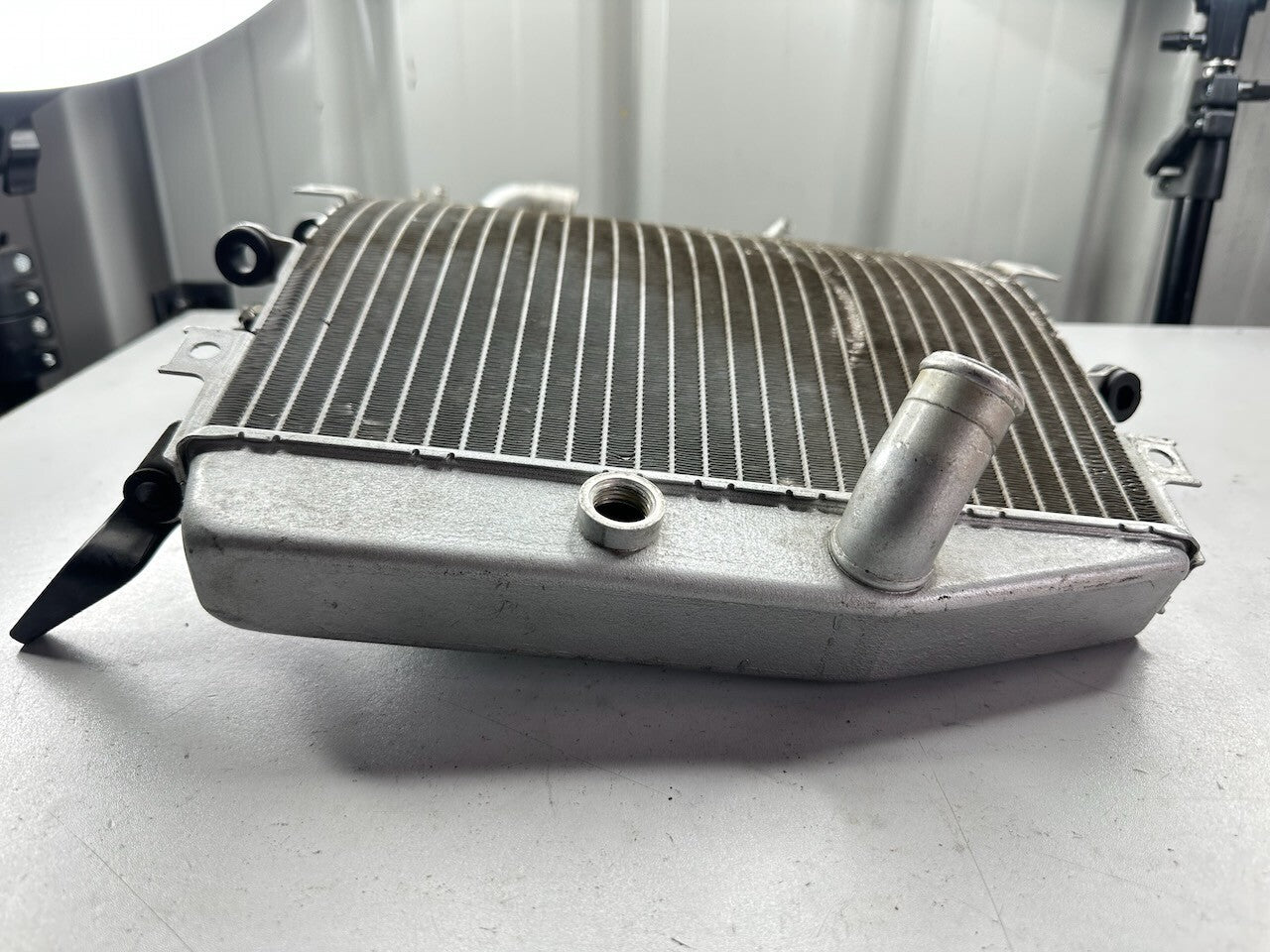 Kawasaki ZXR600 ZX600 ZX6R '98-99' OEM Radiator 39061-1265