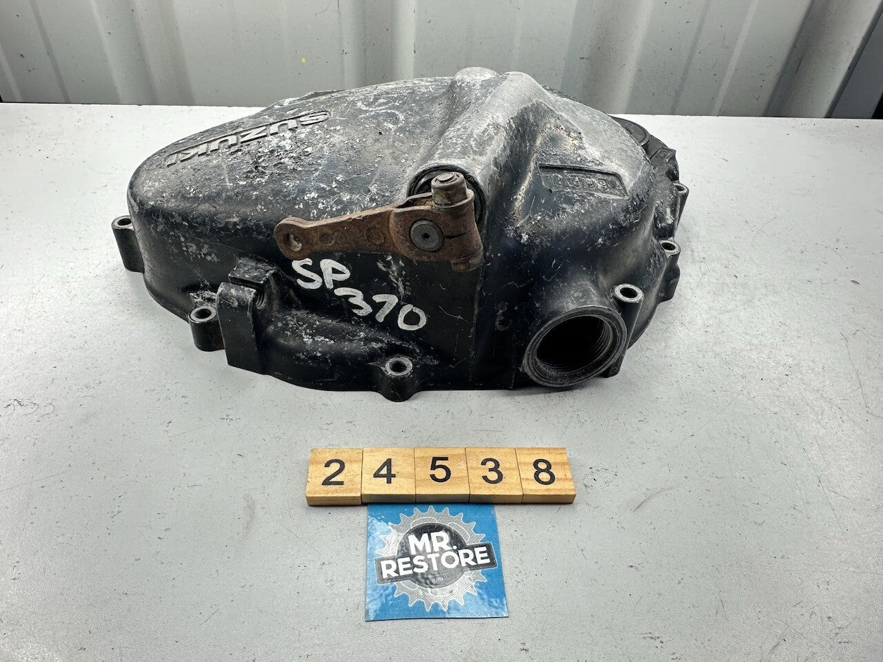 Suzuki SP370 '78-79' DR370 '78-79' Clutch Cover, Pinion & Lever
