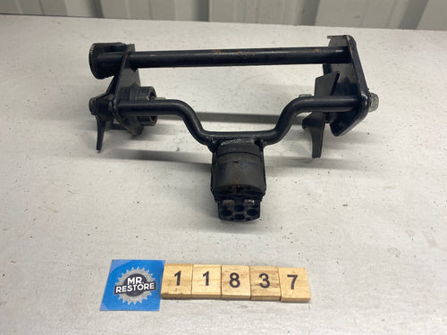 Aprilia SR50 Di-Tech Engine Mount Bracket & Damper - (From a low k bike)