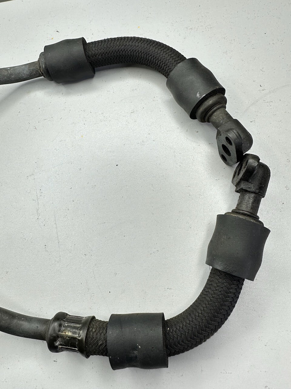 Suzuki GSXR750 '88-90' Pair Oil Cooler Hose Line Pipes 16460-17D00 16470-17D10